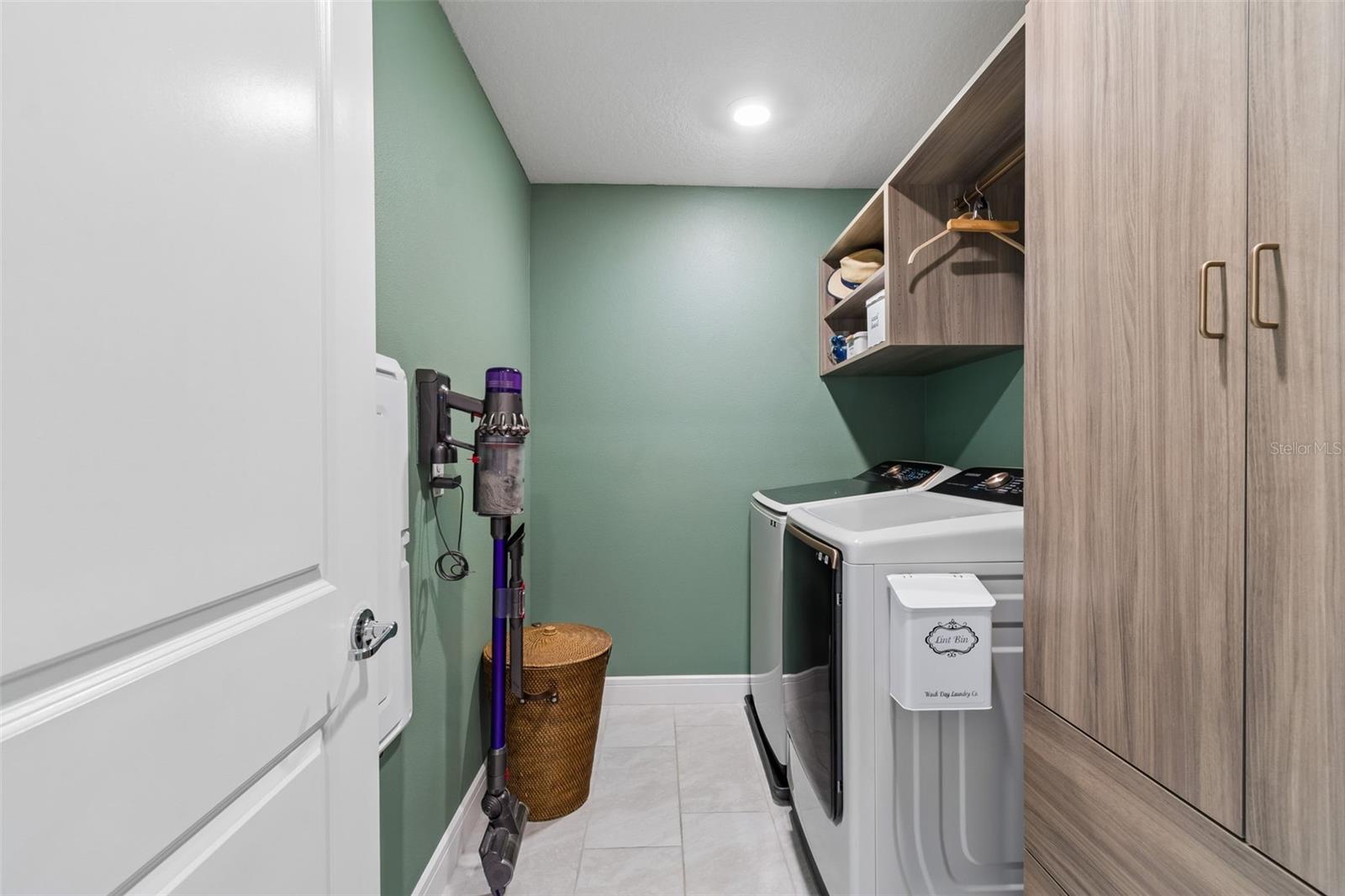 Image 51 of 67 For 6608 Ryestone Way