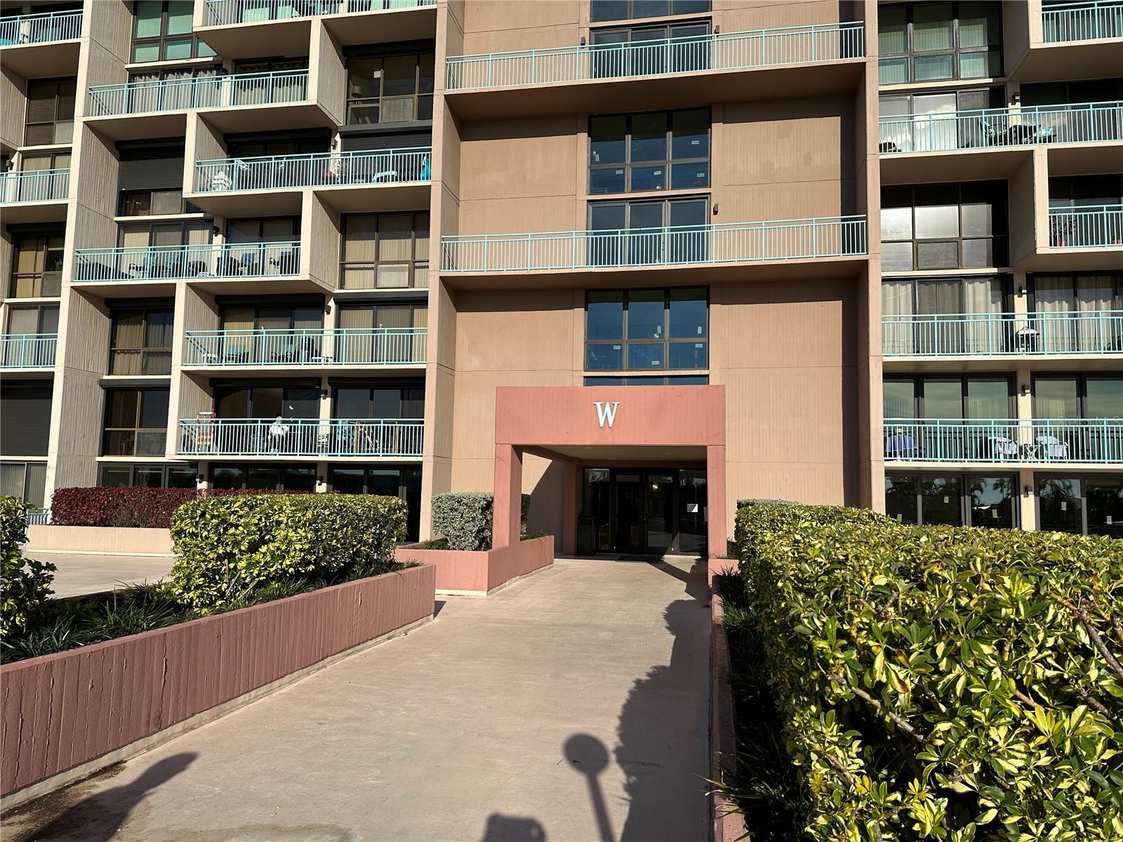 Details for 1 Key Capri  303w, TREASURE ISLAND, FL 33706