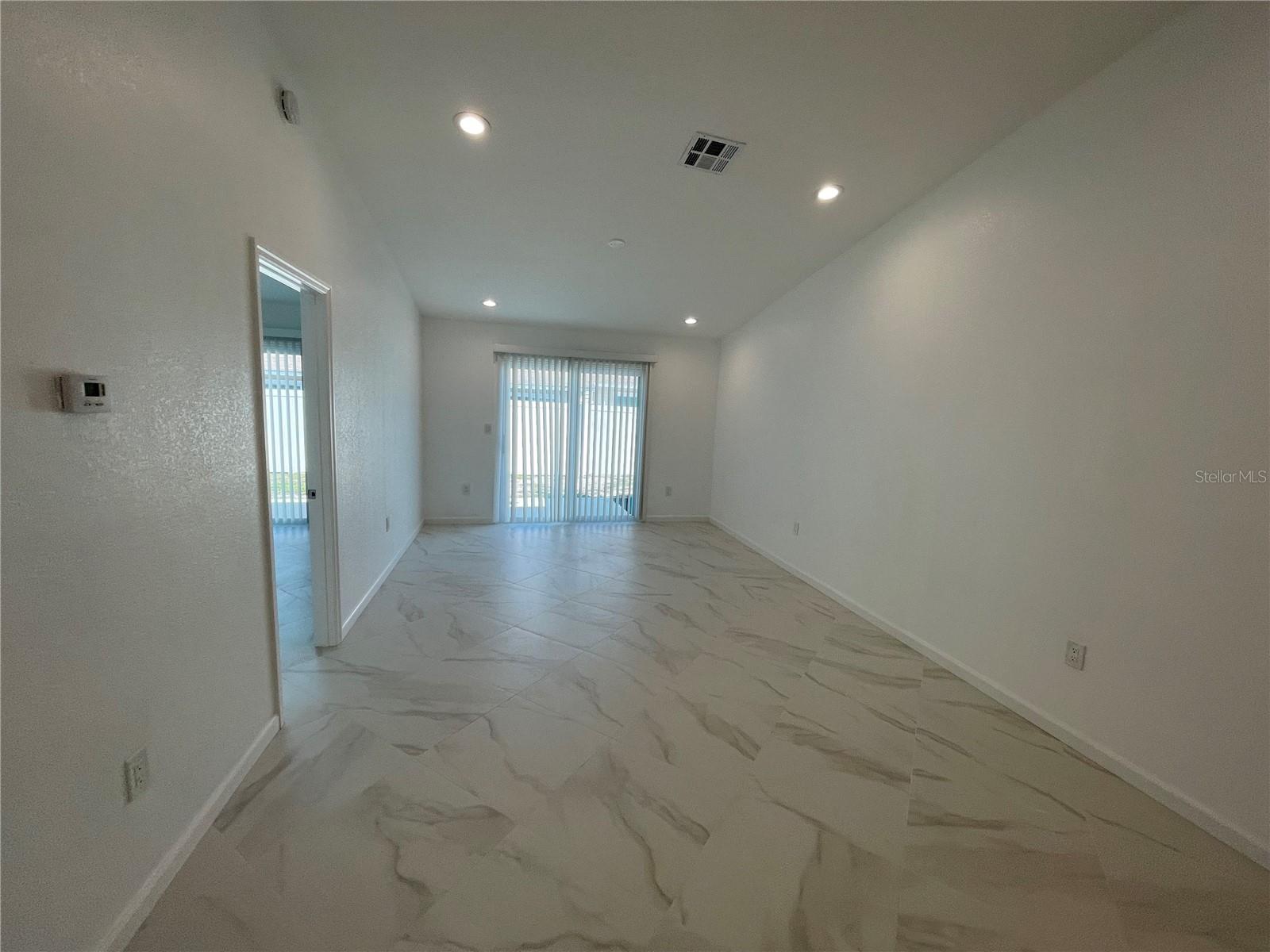 Image 4 of 11 For 1865 Orange Boulevard Way