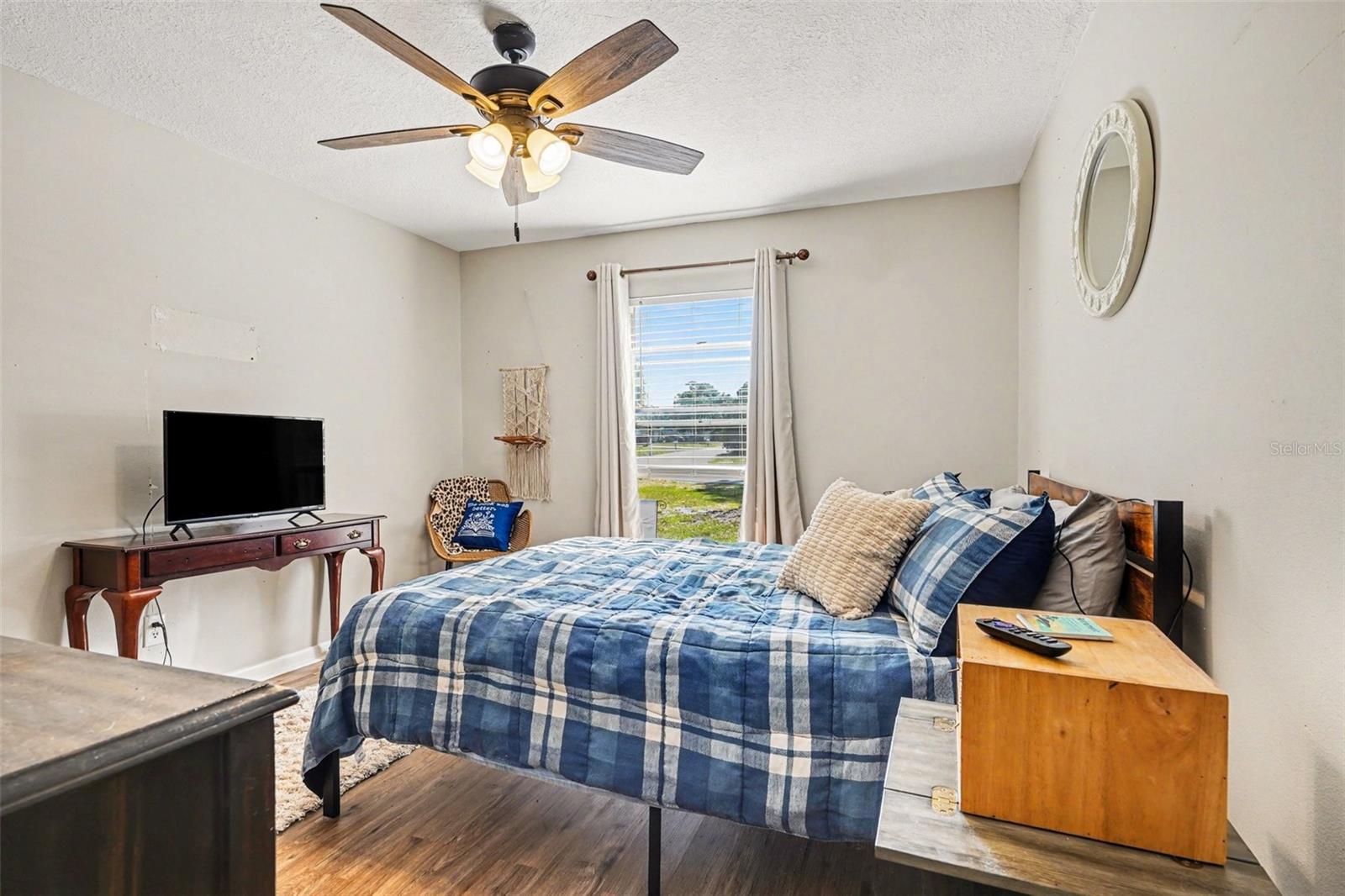 Image 20 of 31 For 444 Ashley Road