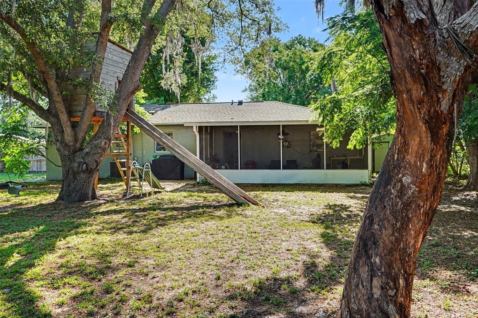 Image 27 of 31 For 444 Ashley Road