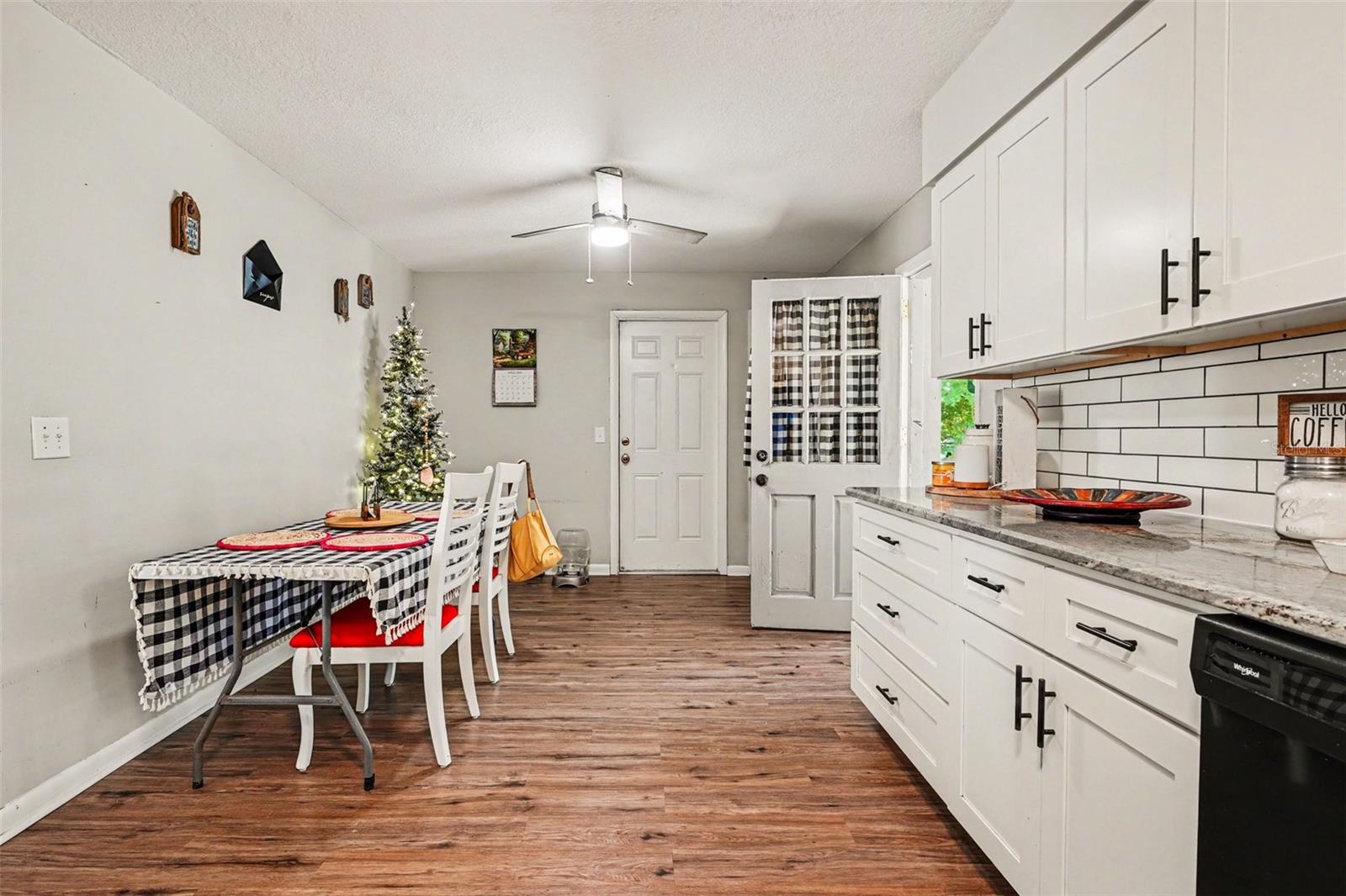 Image 9 of 31 For 444 Ashley Road