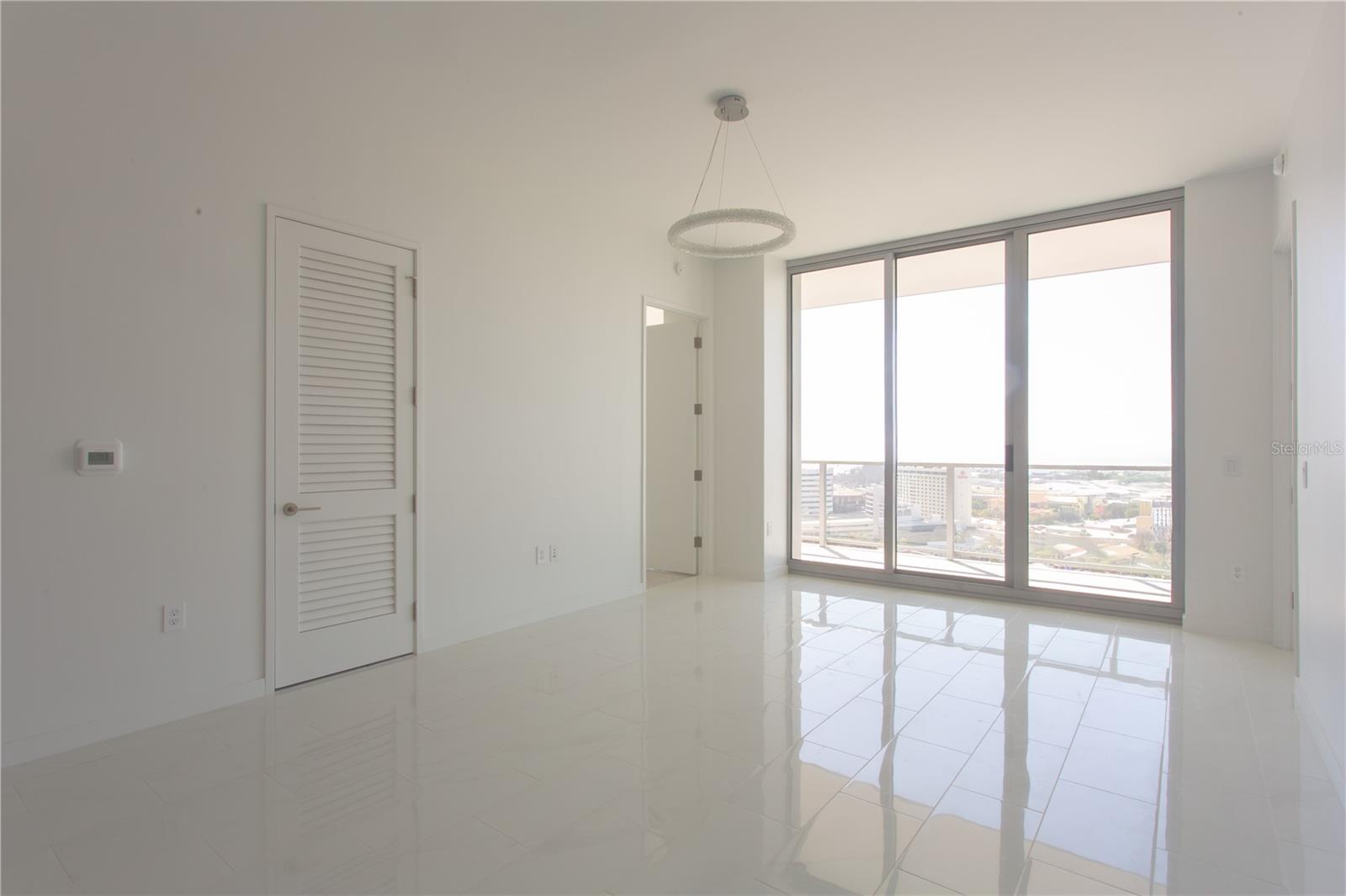 Image 7 of 24 For 400 Central Avenue 1806