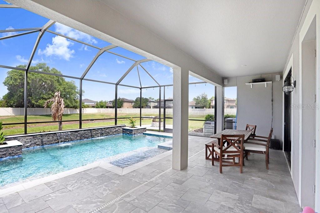 Image 24 of 50 For 11719 Albatross Lane