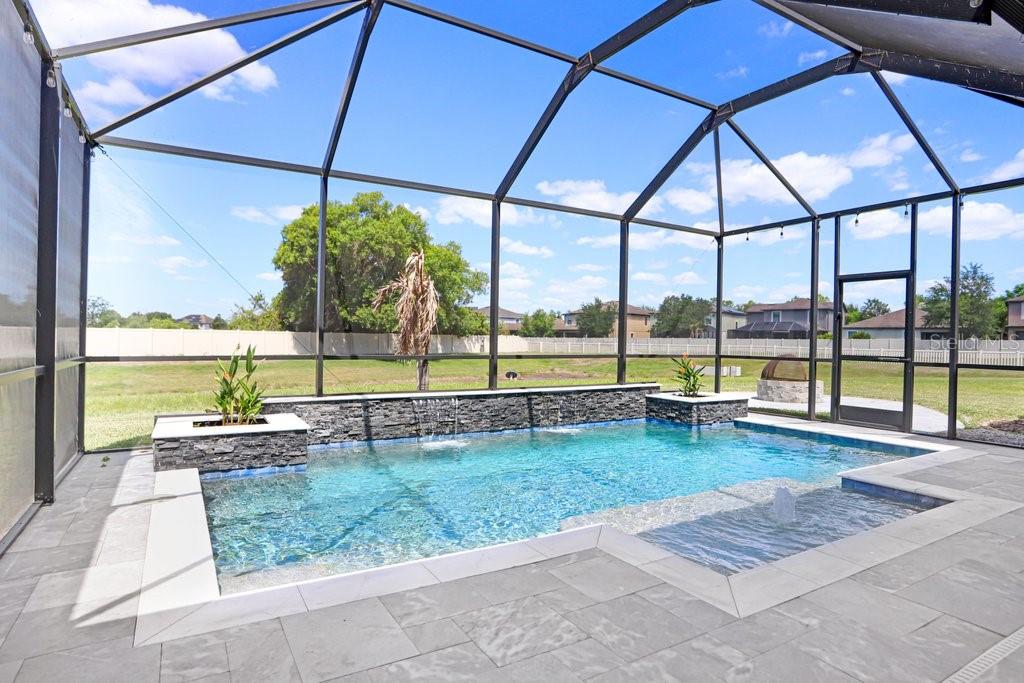 Image 25 of 50 For 11719 Albatross Lane