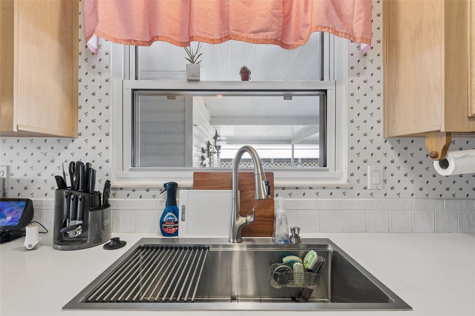 Image 11 of 34 For 14131 Delsilver Drive