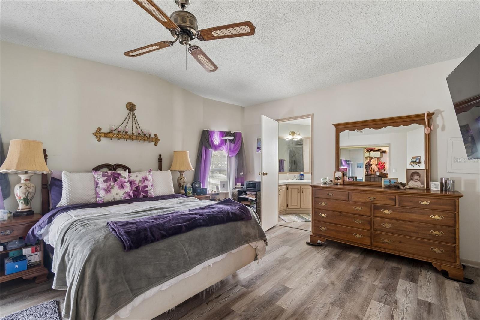 Image 21 of 34 For 14131 Delsilver Drive