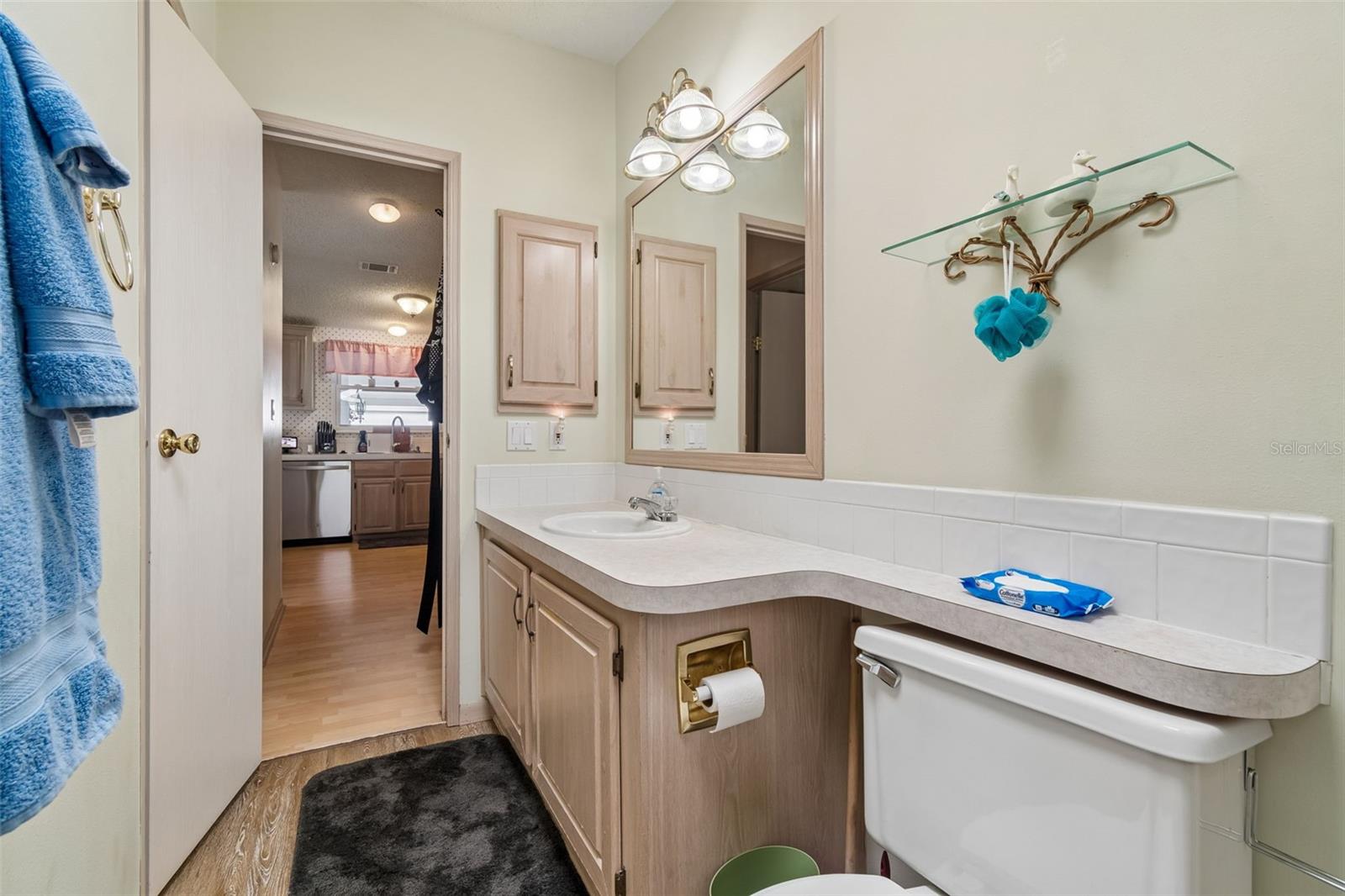 Image 26 of 34 For 14131 Delsilver Drive