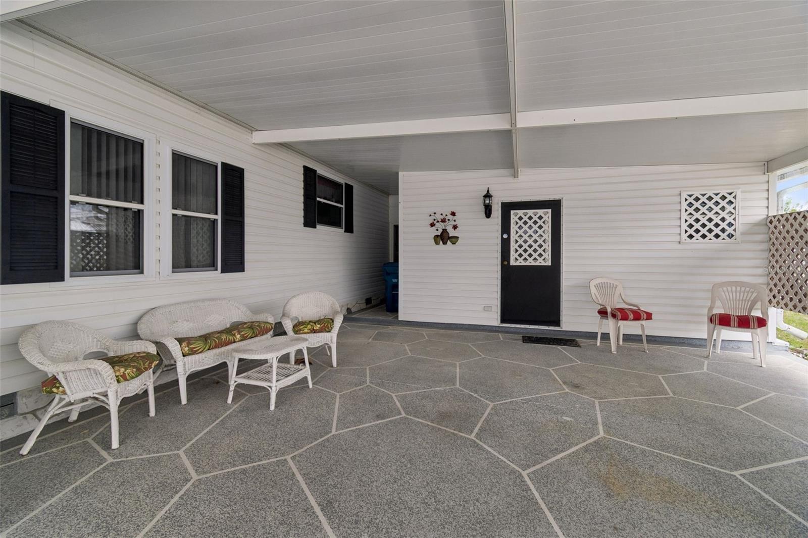 Image 5 of 34 For 14131 Delsilver Drive