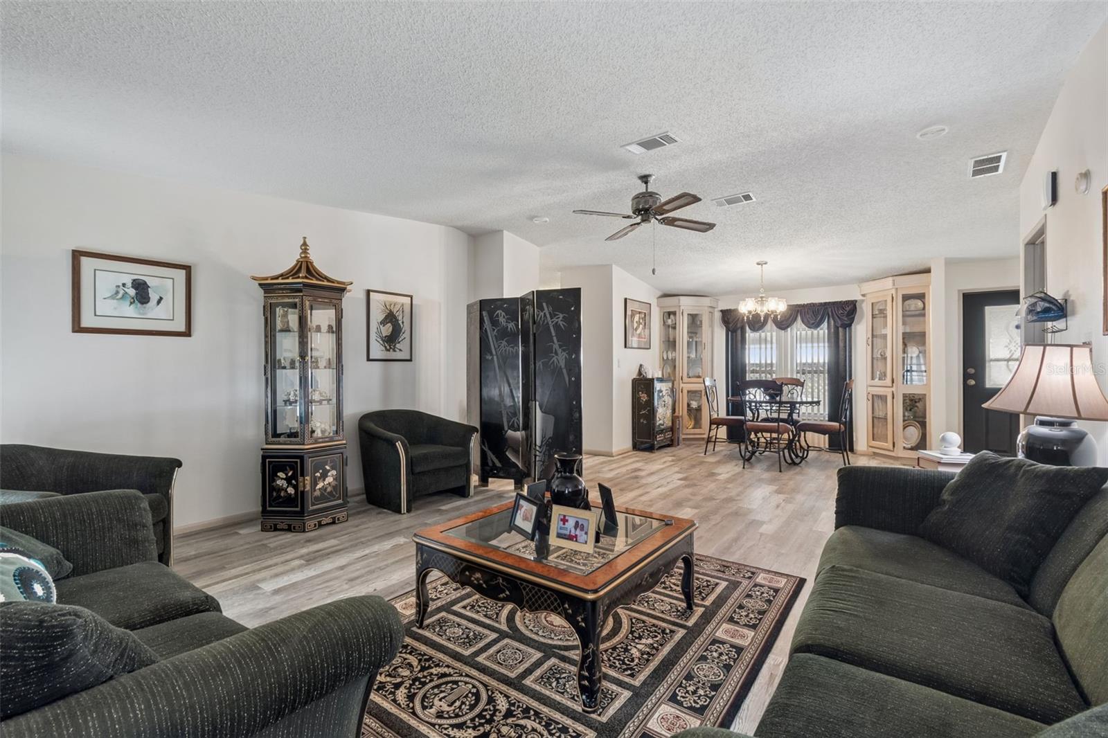 Image 7 of 34 For 14131 Delsilver Drive