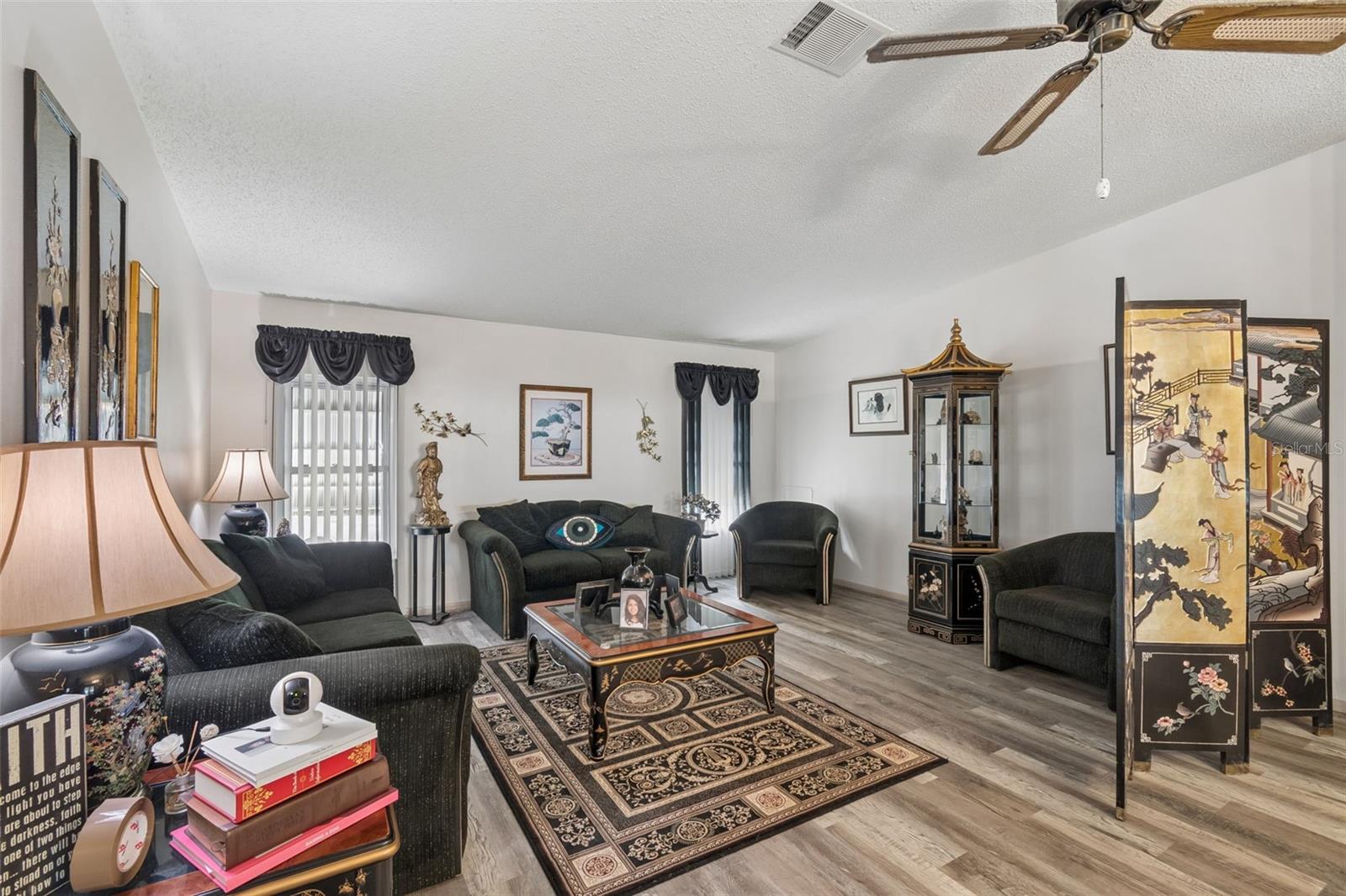 Image 8 of 34 For 14131 Delsilver Drive