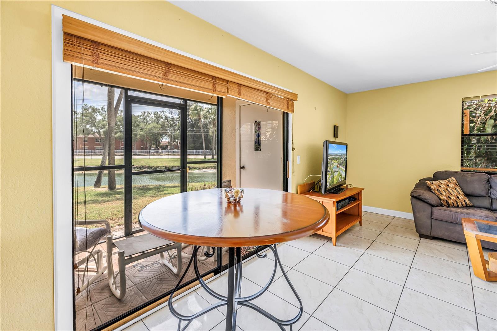 Image 10 of 41 For 3001 58th Avenue S 315