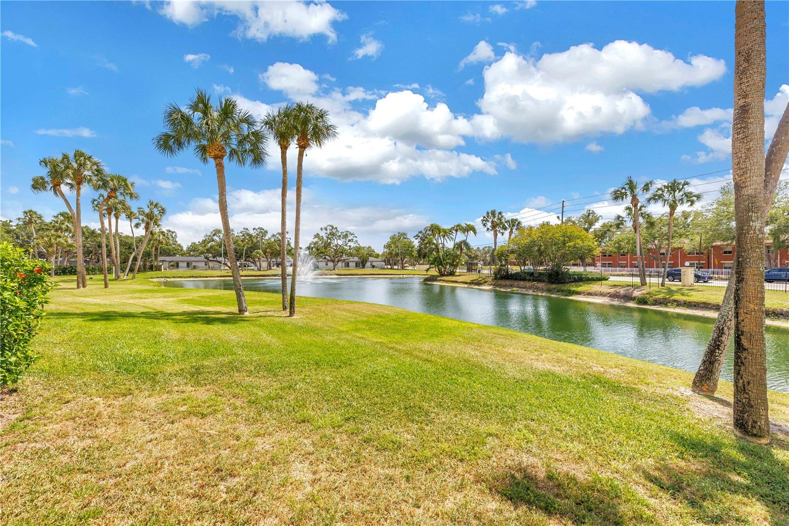 Image 21 of 41 For 3001 58th Avenue S 315