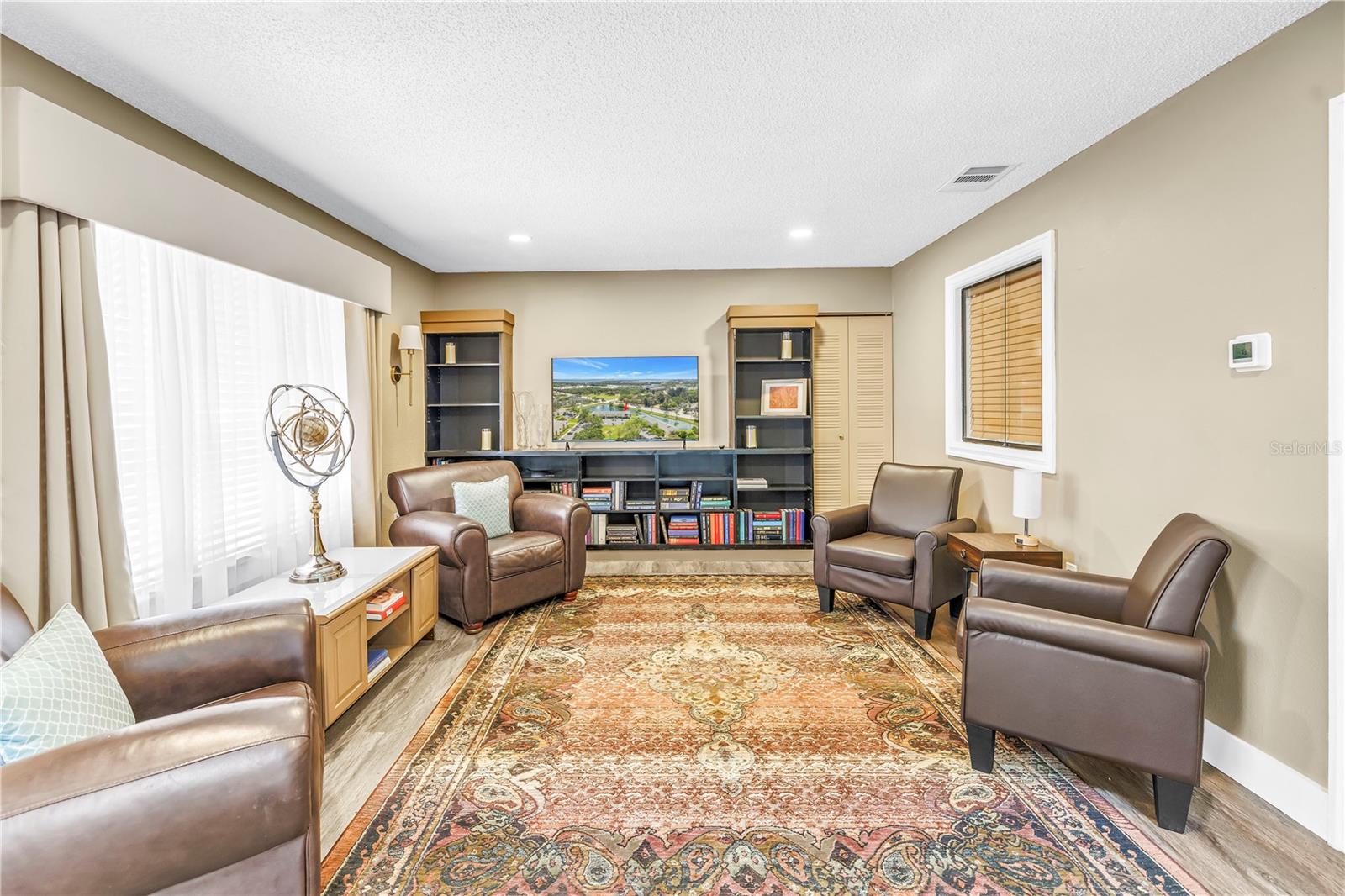 Image 23 of 41 For 3001 58th Avenue S 315