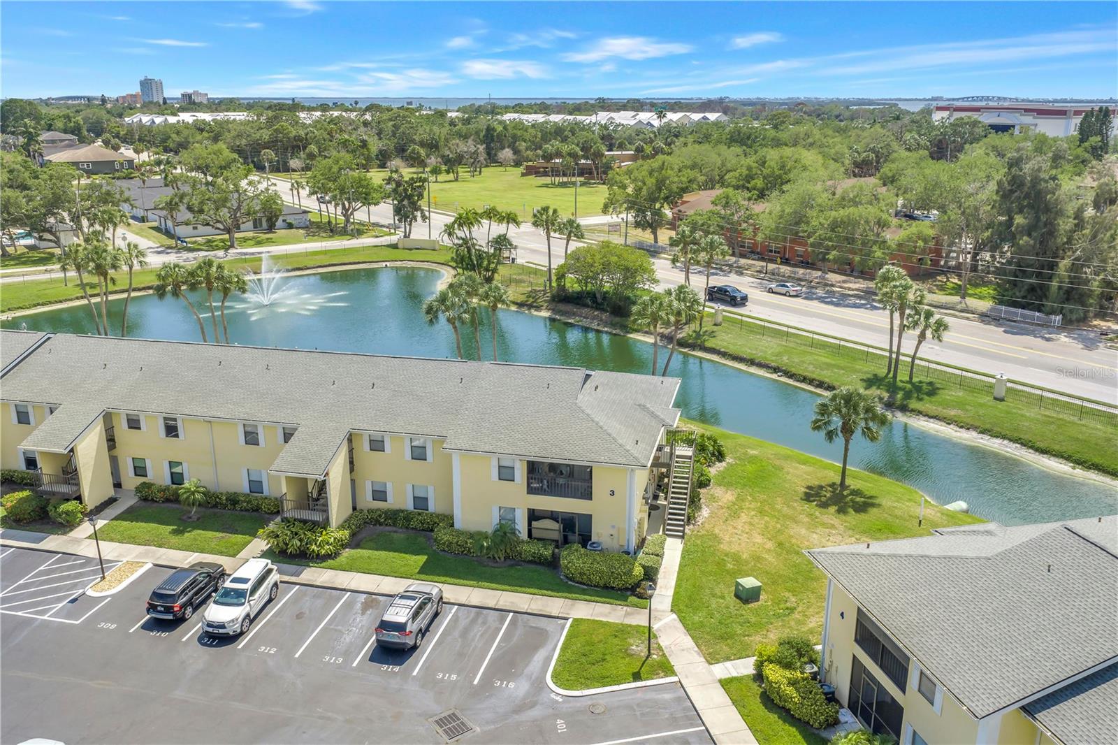 Image 37 of 41 For 3001 58th Avenue S 315