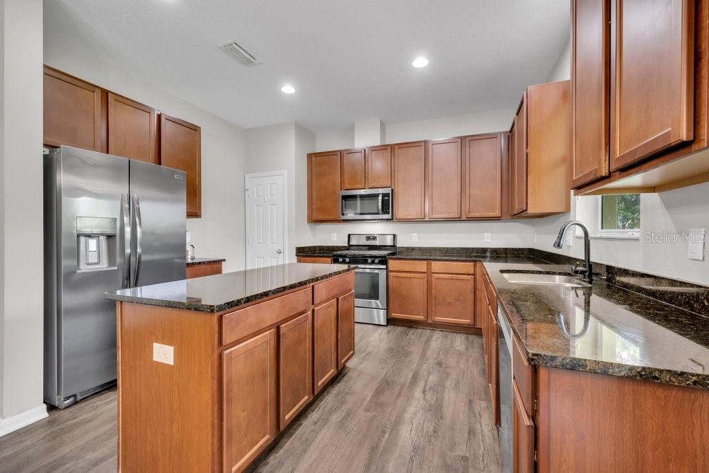 Image 17 of 46 For 5119 Sanderling Ridge Drive