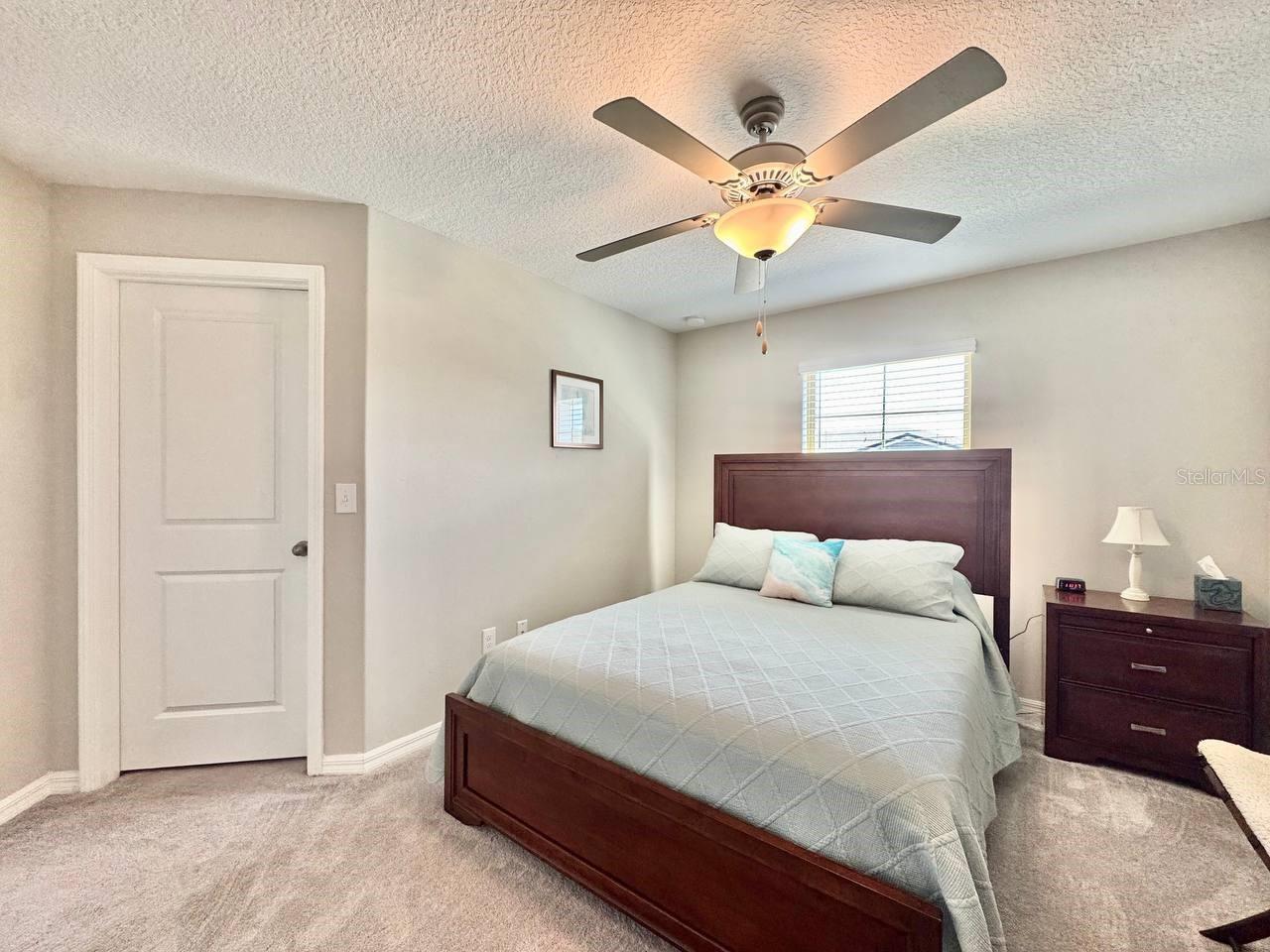 Listing photo id 18 for 3587 Bellmeade Court 3587