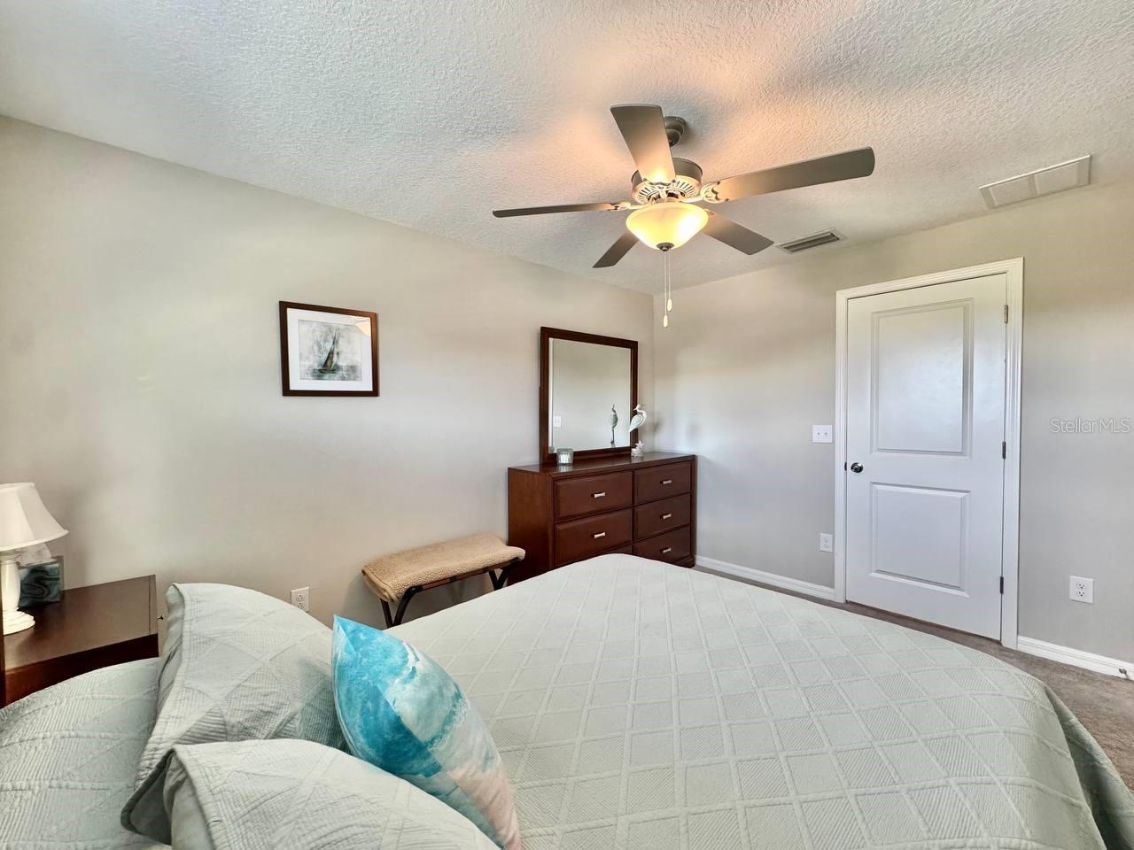 Listing photo id 20 for 3587 Bellmeade Court 3587