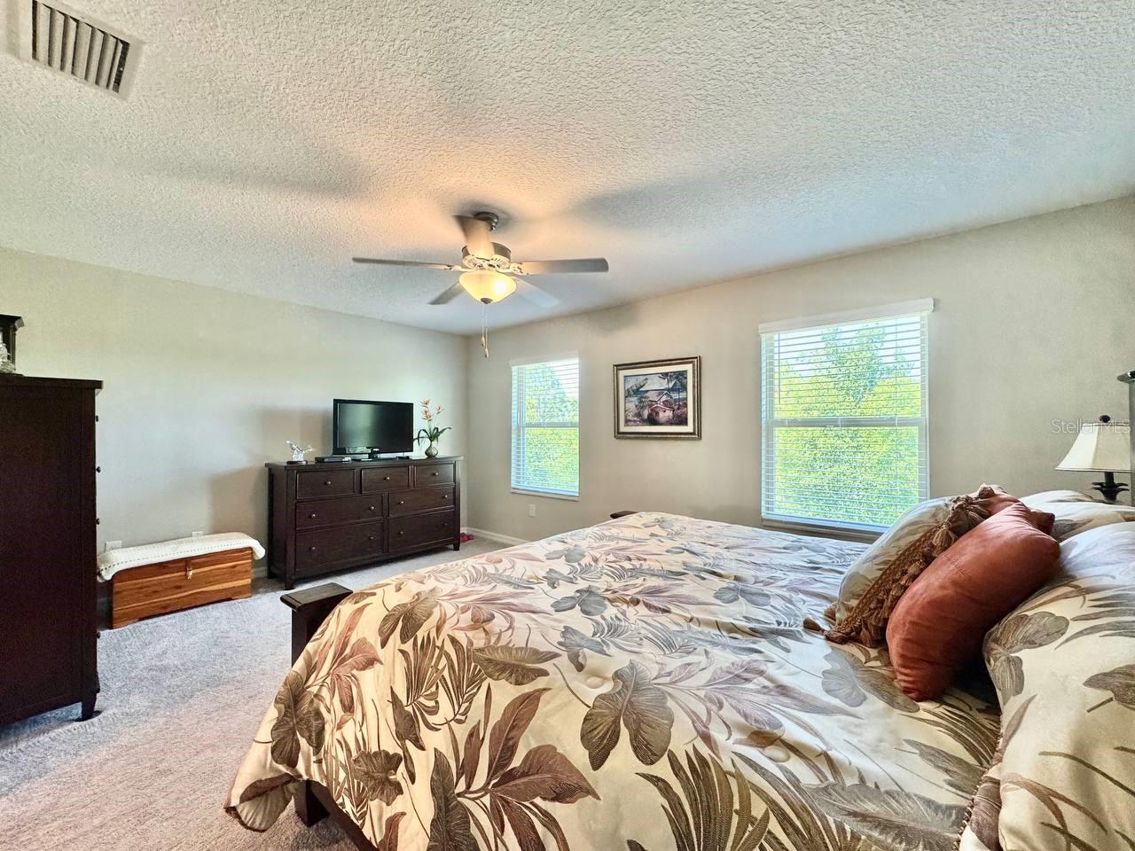 Listing photo id 30 for 3587 Bellmeade Court 3587