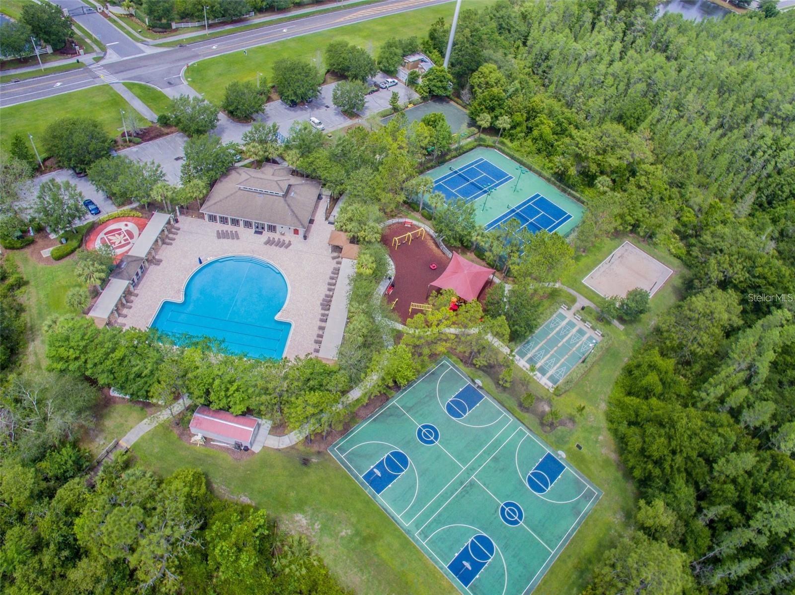 Listing photo id 35 for 3587 Bellmeade Court 3587