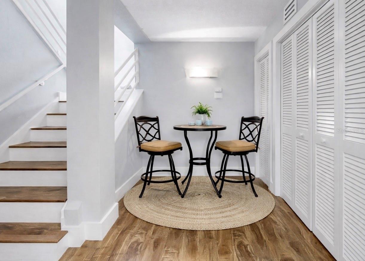 Image 10 of 41 For 6504 Surfside Boulevard 4