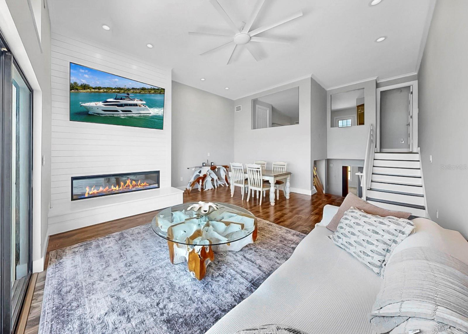 Image 11 of 41 For 6504 Surfside Boulevard 4