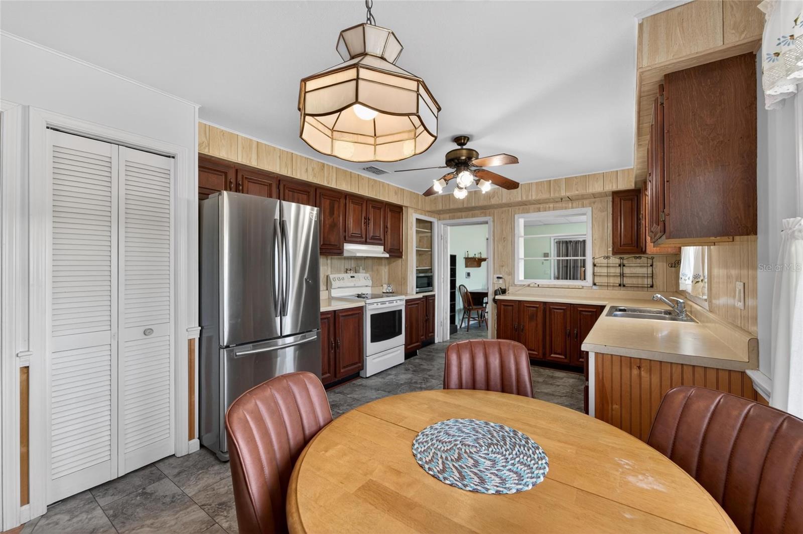 Image 23 of 65 For 39407 Rockford Avenue