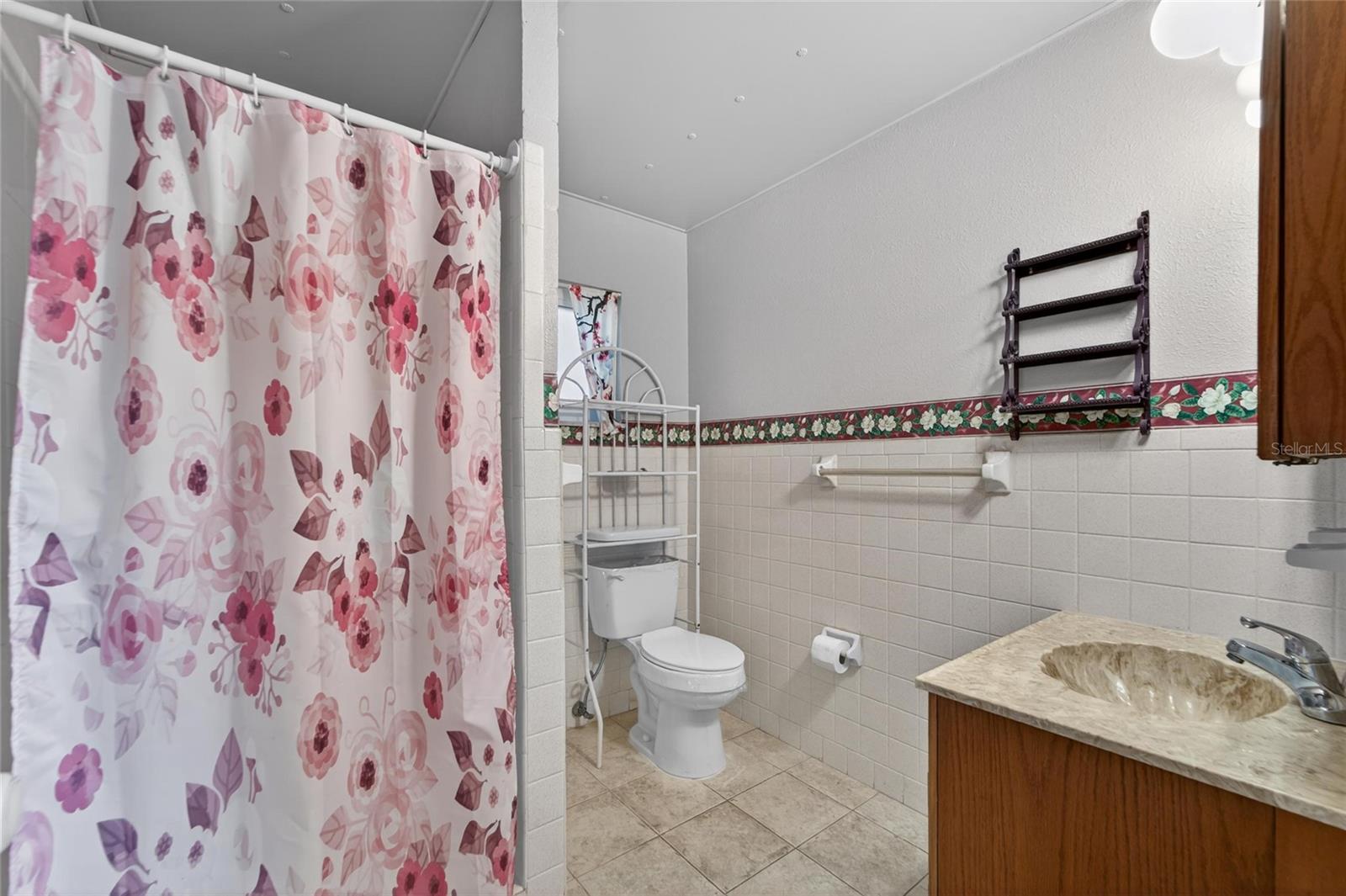 Image 35 of 65 For 39407 Rockford Avenue