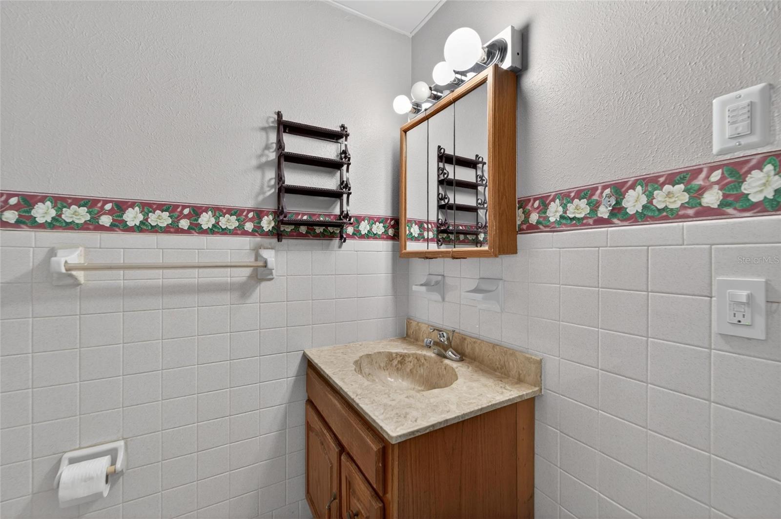 Image 36 of 65 For 39407 Rockford Avenue