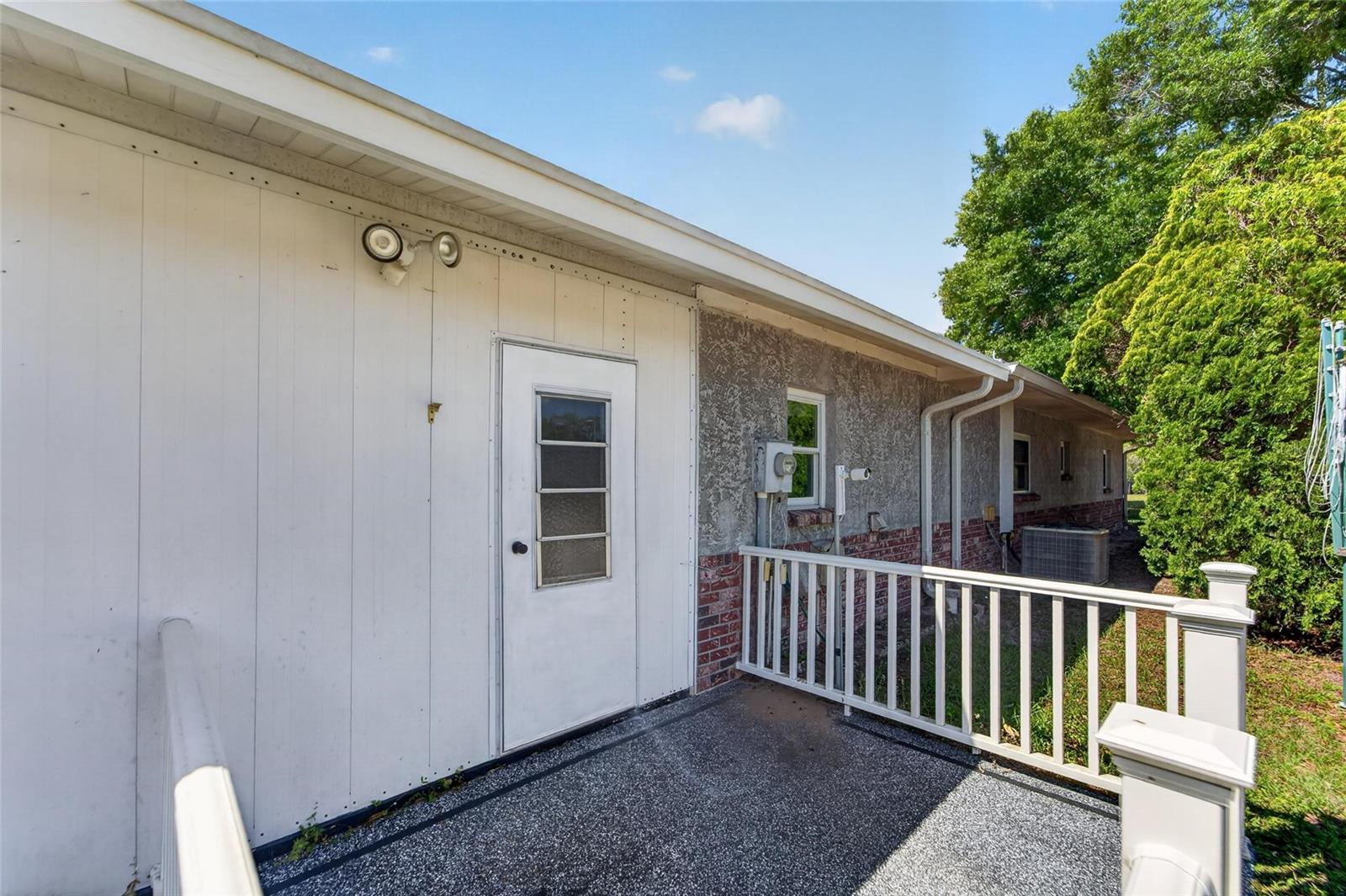 Image 52 of 65 For 39407 Rockford Avenue