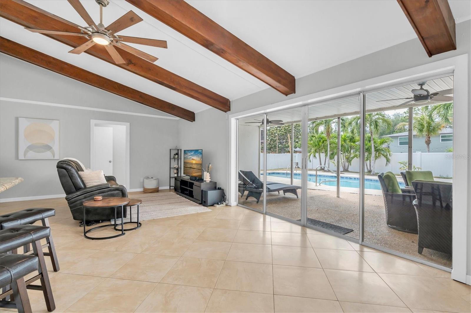 Image 13 of 44 For 14254 84th Terrace