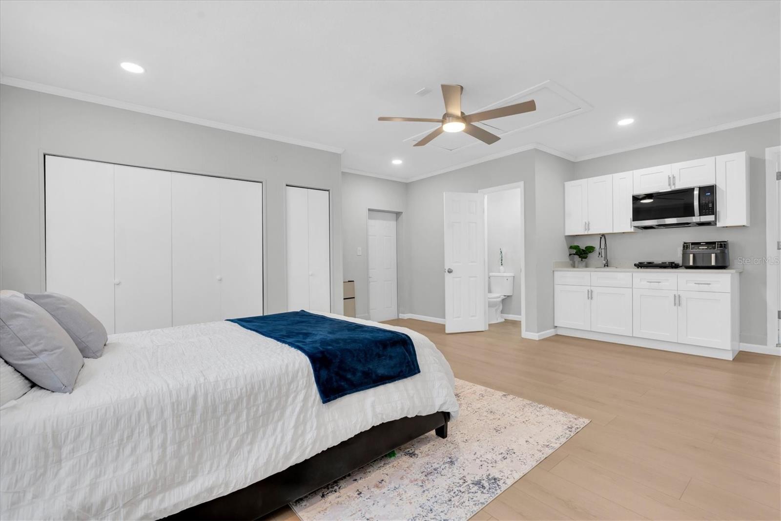 Image 22 of 44 For 14254 84th Terrace