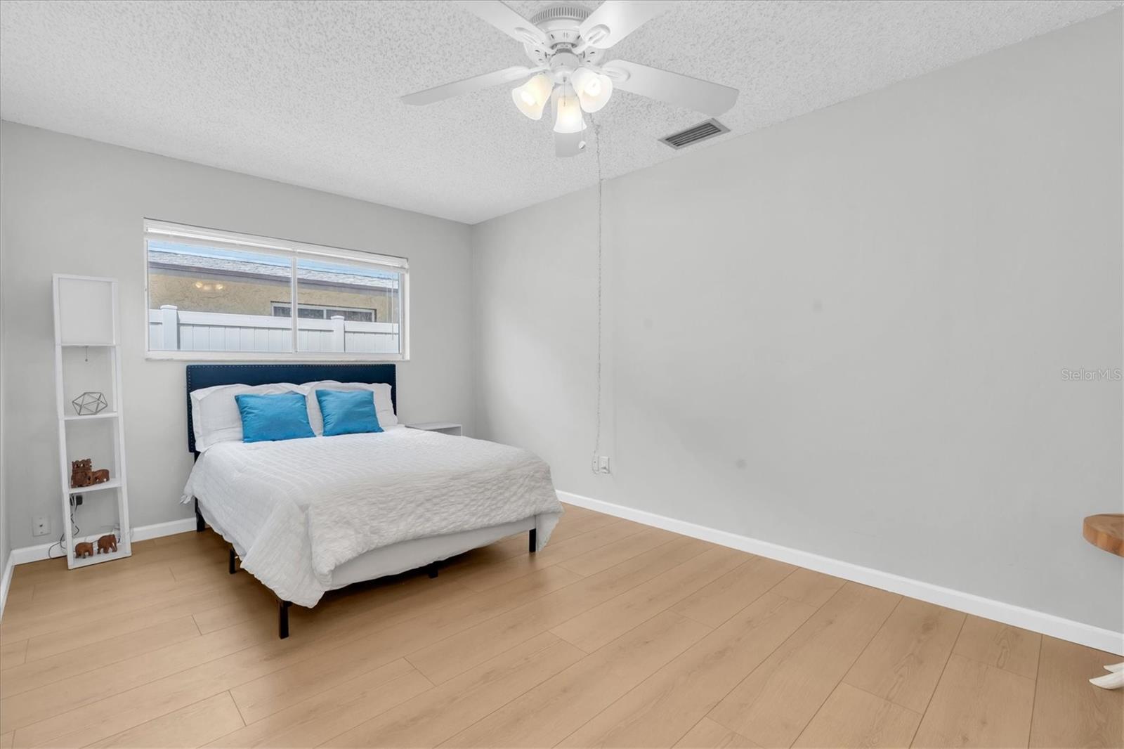 Image 28 of 44 For 14254 84th Terrace