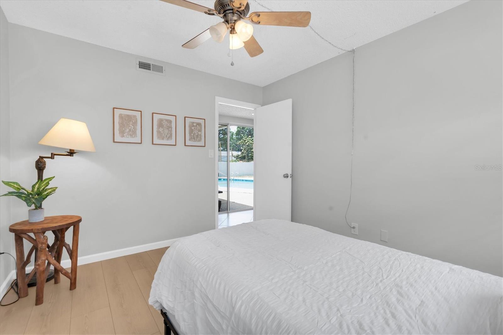 Image 31 of 44 For 14254 84th Terrace