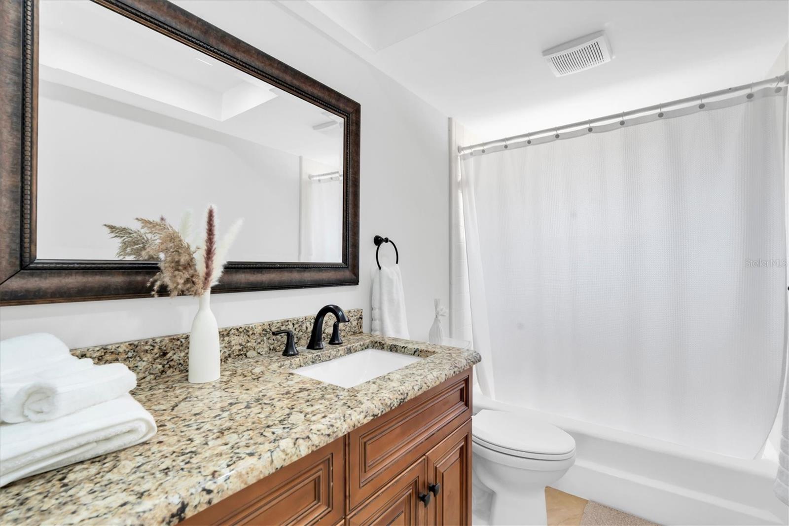 Image 32 of 44 For 14254 84th Terrace