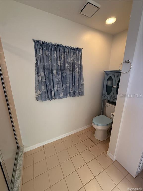 Image 16 of 42 For 838 Bogart Court