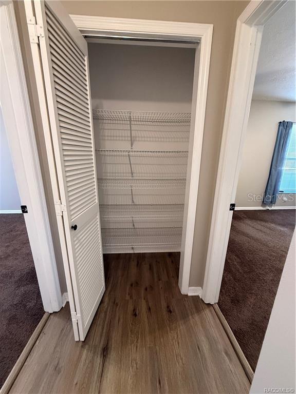 Image 19 of 42 For 838 Bogart Court