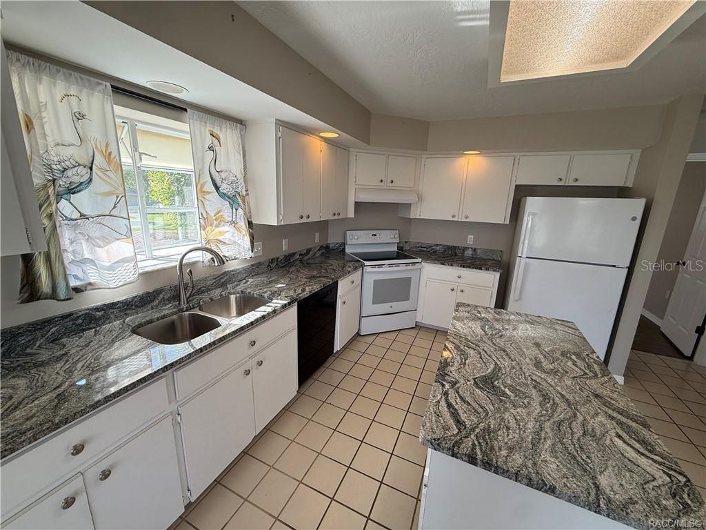 Image 8 of 42 For 838 Bogart Court