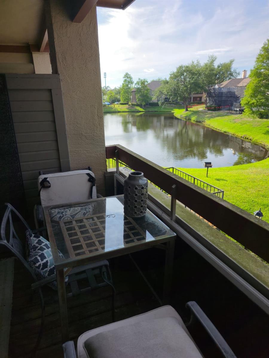 Image 10 of 31 For 10263 Gandy Boulevard N 606