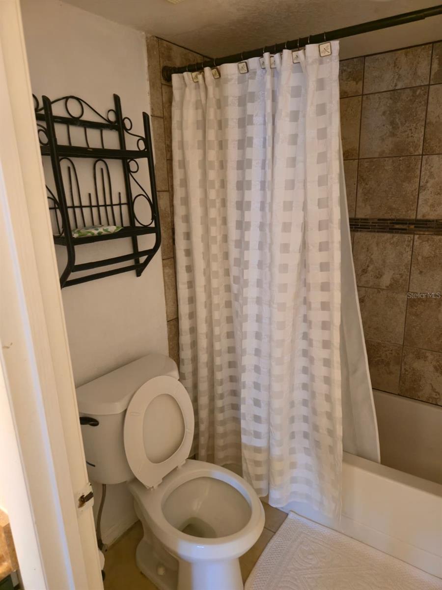 Image 20 of 31 For 10263 Gandy Boulevard N 606