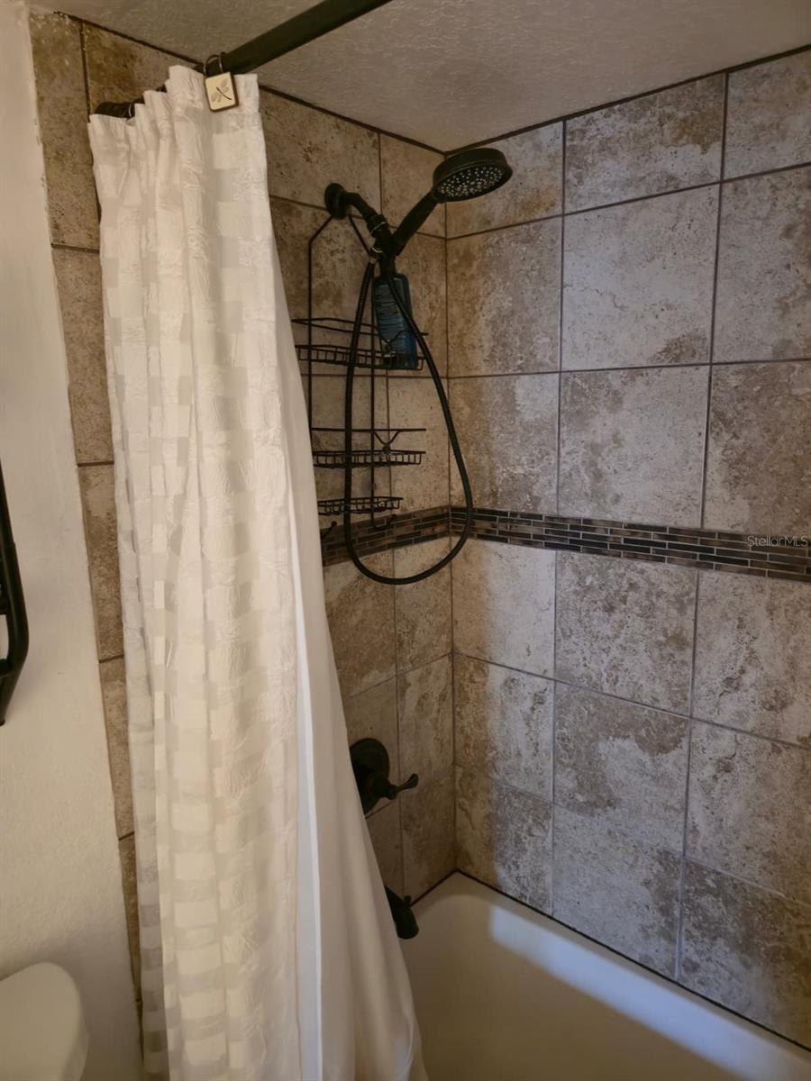 Image 21 of 31 For 10263 Gandy Boulevard N 606