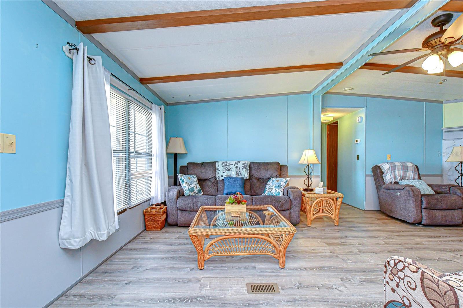 Image 11 of 47 For 3934 Sarah Drive