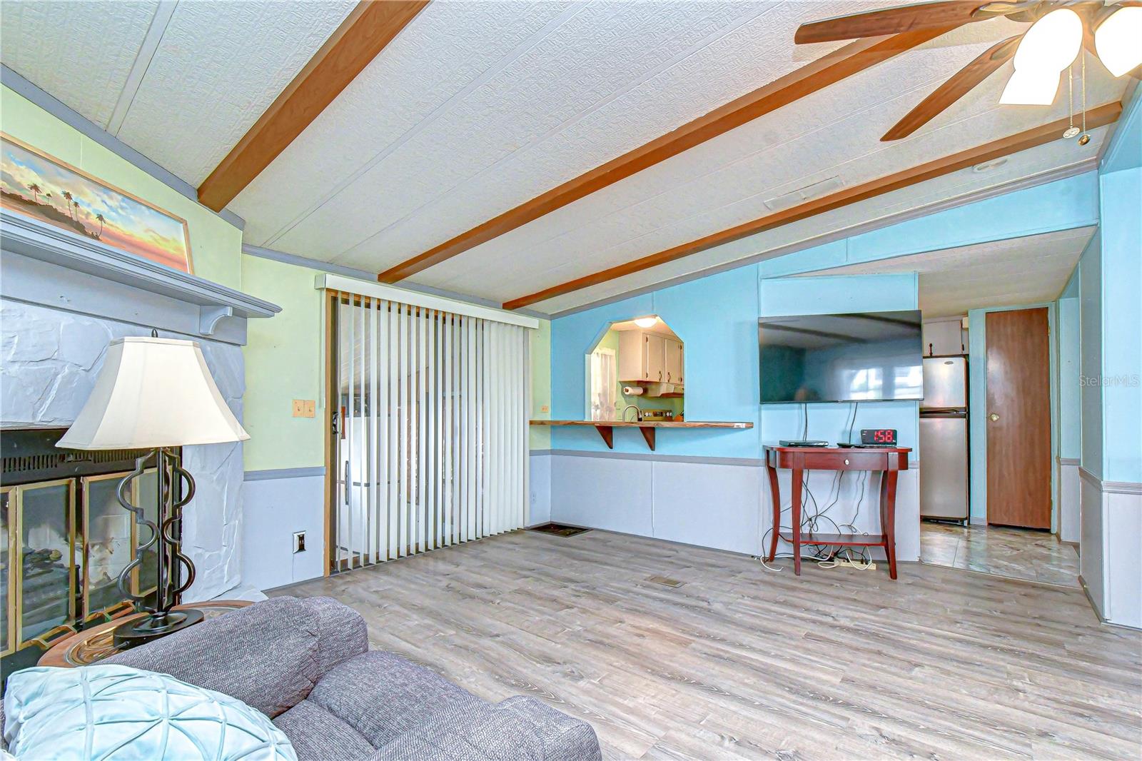 Image 20 of 47 For 3934 Sarah Drive