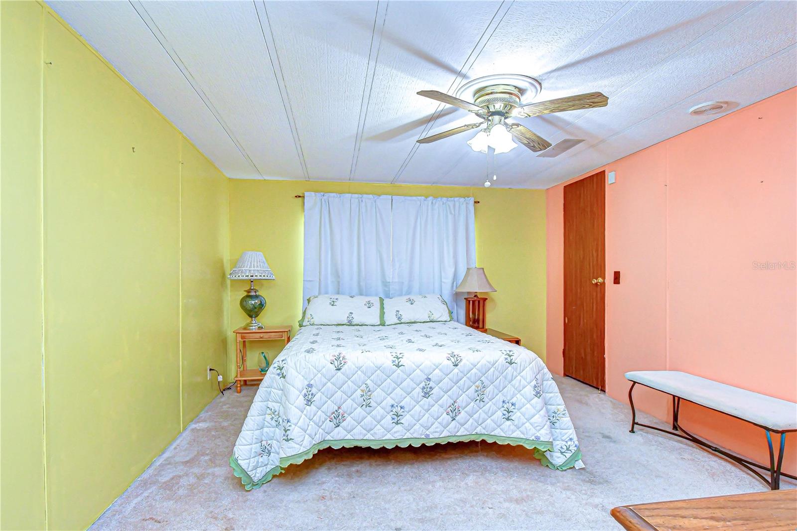 Image 26 of 47 For 3934 Sarah Drive