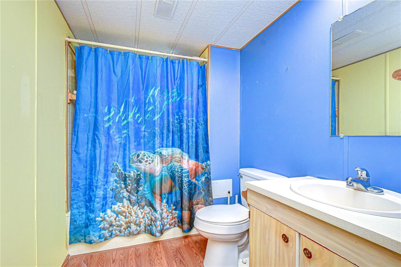 Image 28 of 47 For 3934 Sarah Drive