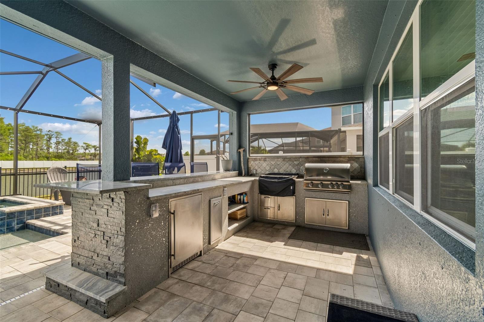 Image 28 of 100 For 12312 Lake Blvd