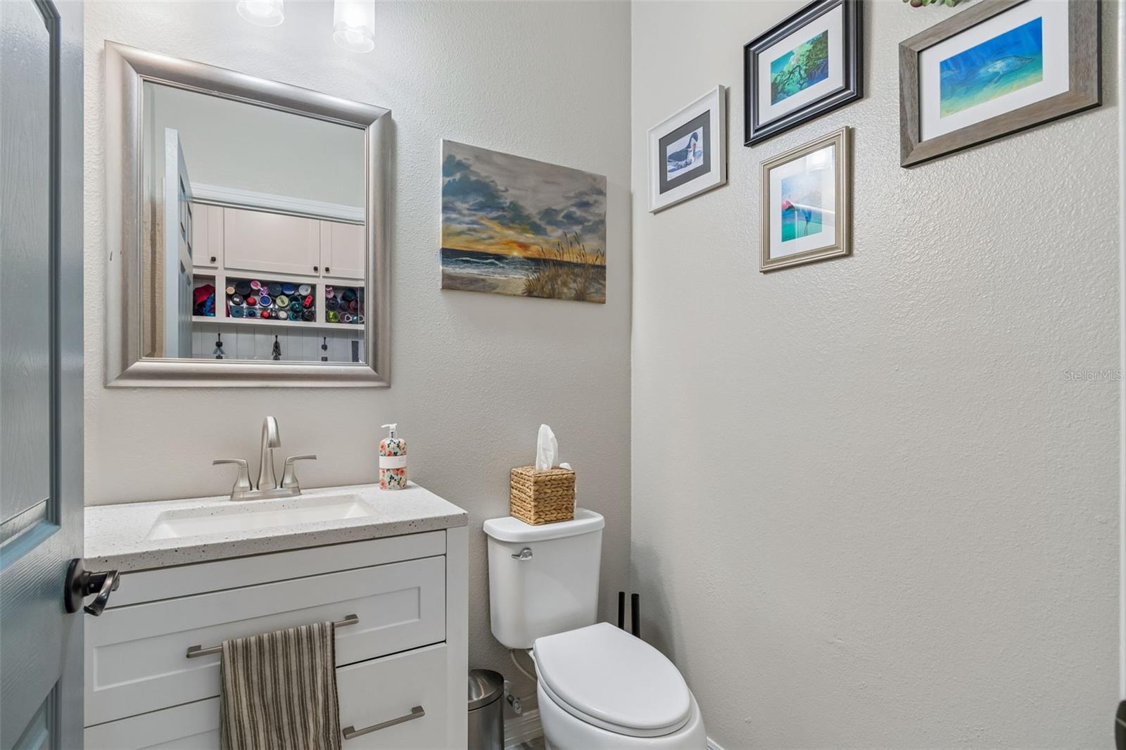 Image 47 of 100 For 12312 Lake Blvd