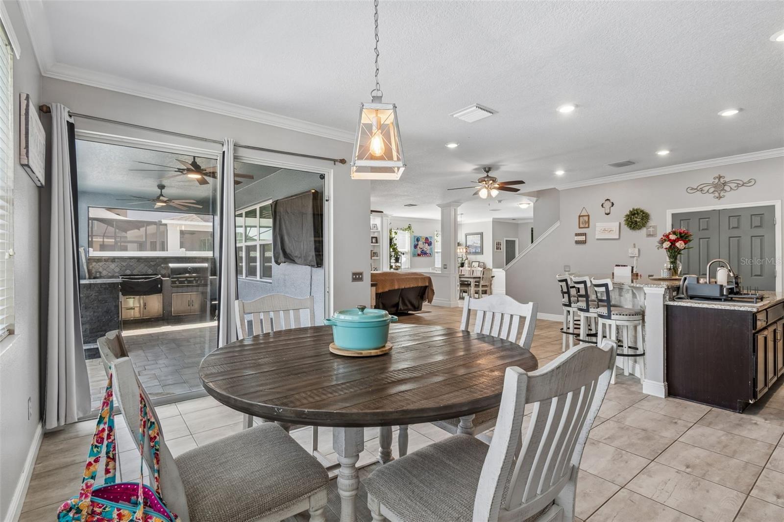 Image 51 of 100 For 12312 Lake Blvd