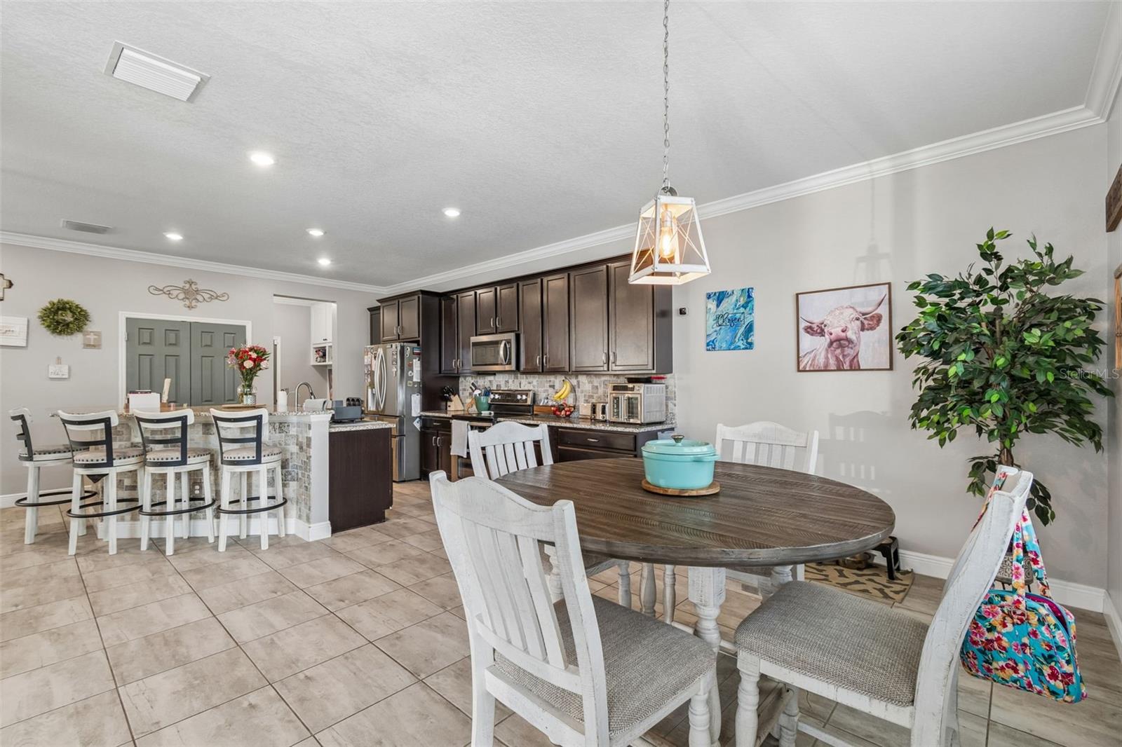 Image 52 of 100 For 12312 Lake Blvd