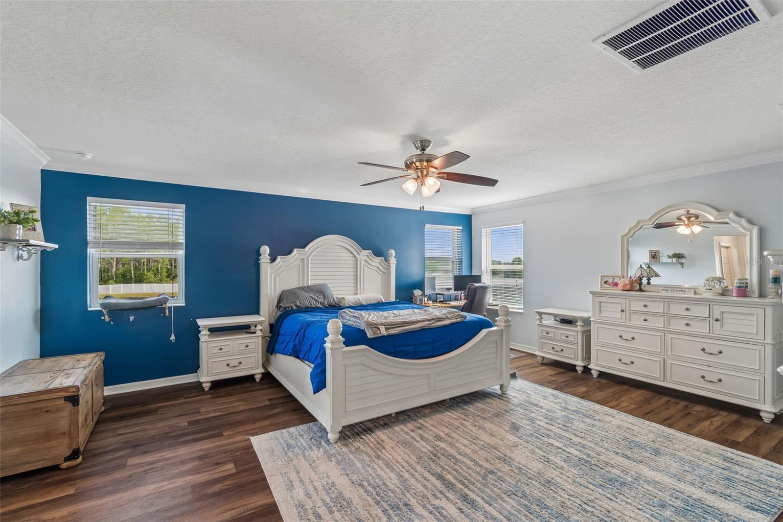 Image 55 of 100 For 12312 Lake Blvd